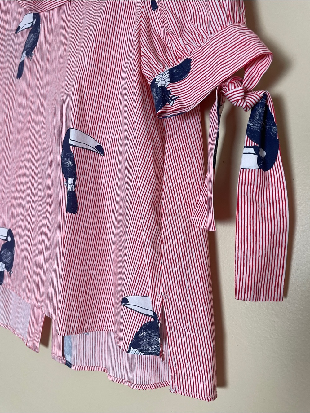 Zara Blouse Top Women's Size Medium Striped Parrot Novelty Print Retro Cropped - Picture 8 of 11